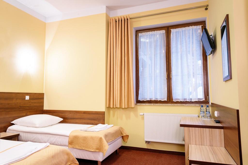 Vera Hotel Sulechów Exterior foto
