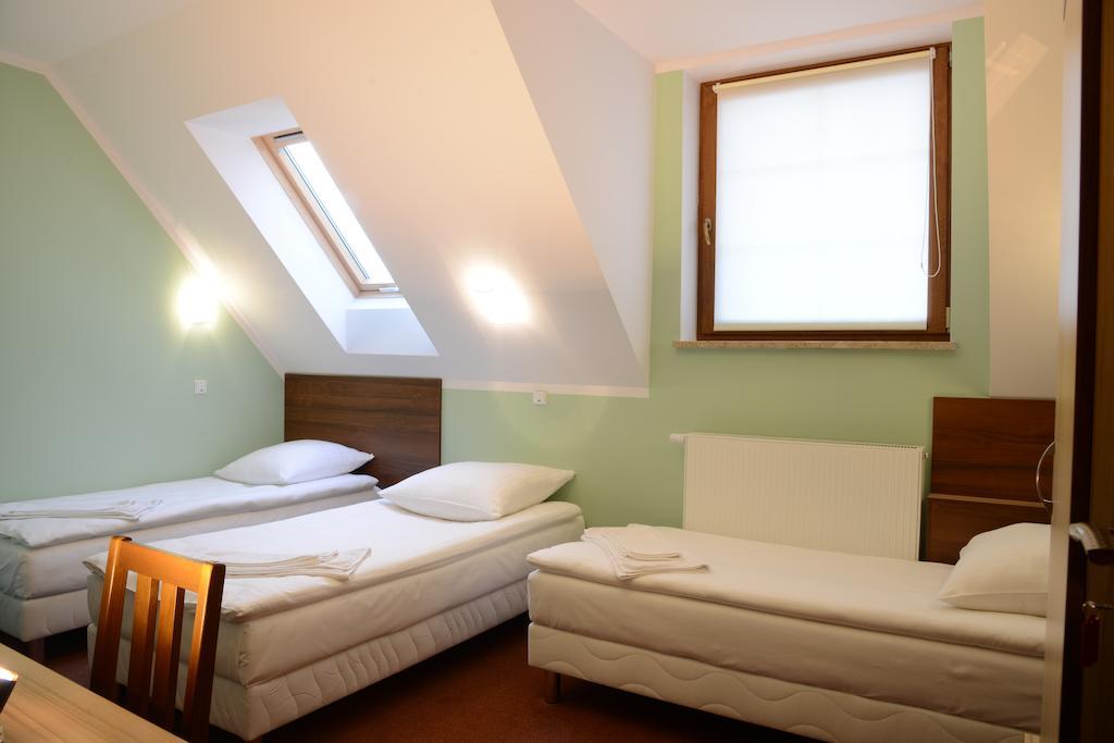 Vera Hotel Sulechów Quarto foto
