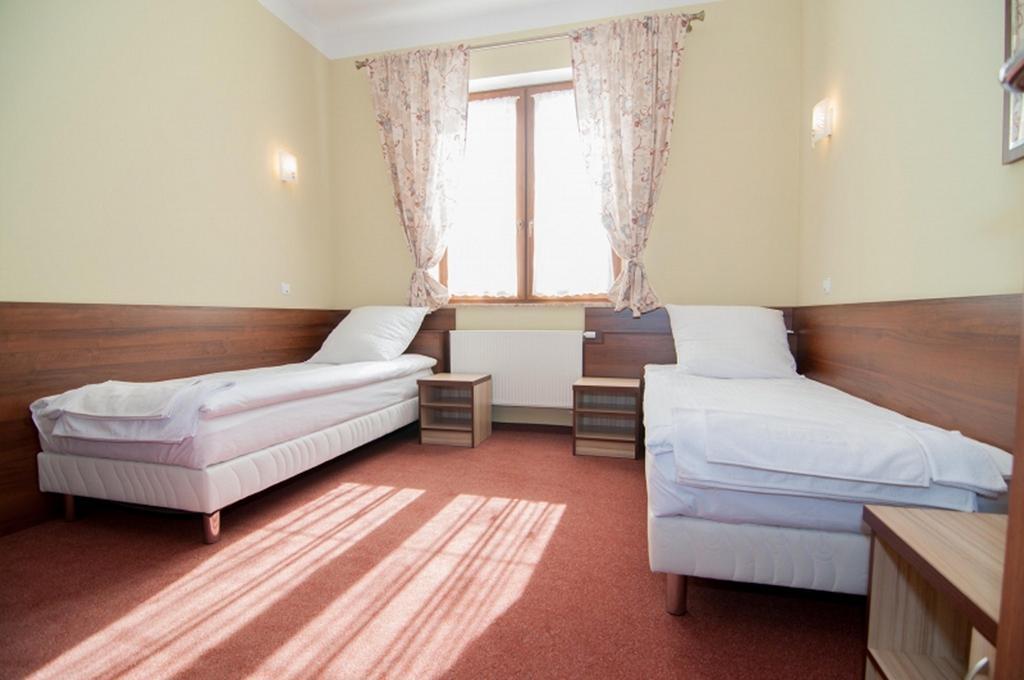 Vera Hotel Sulechów Exterior foto